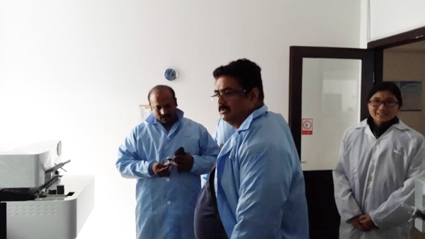 印度客户到JIANGNAN.COM江南仪器参观考察 印度客户到JIANGNAN.COM江南仪器参观考察